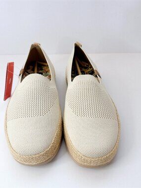 Size 10.5 UIN Cream Knit Slip-On Loafer Women’s Lightweight Espadrille Flats